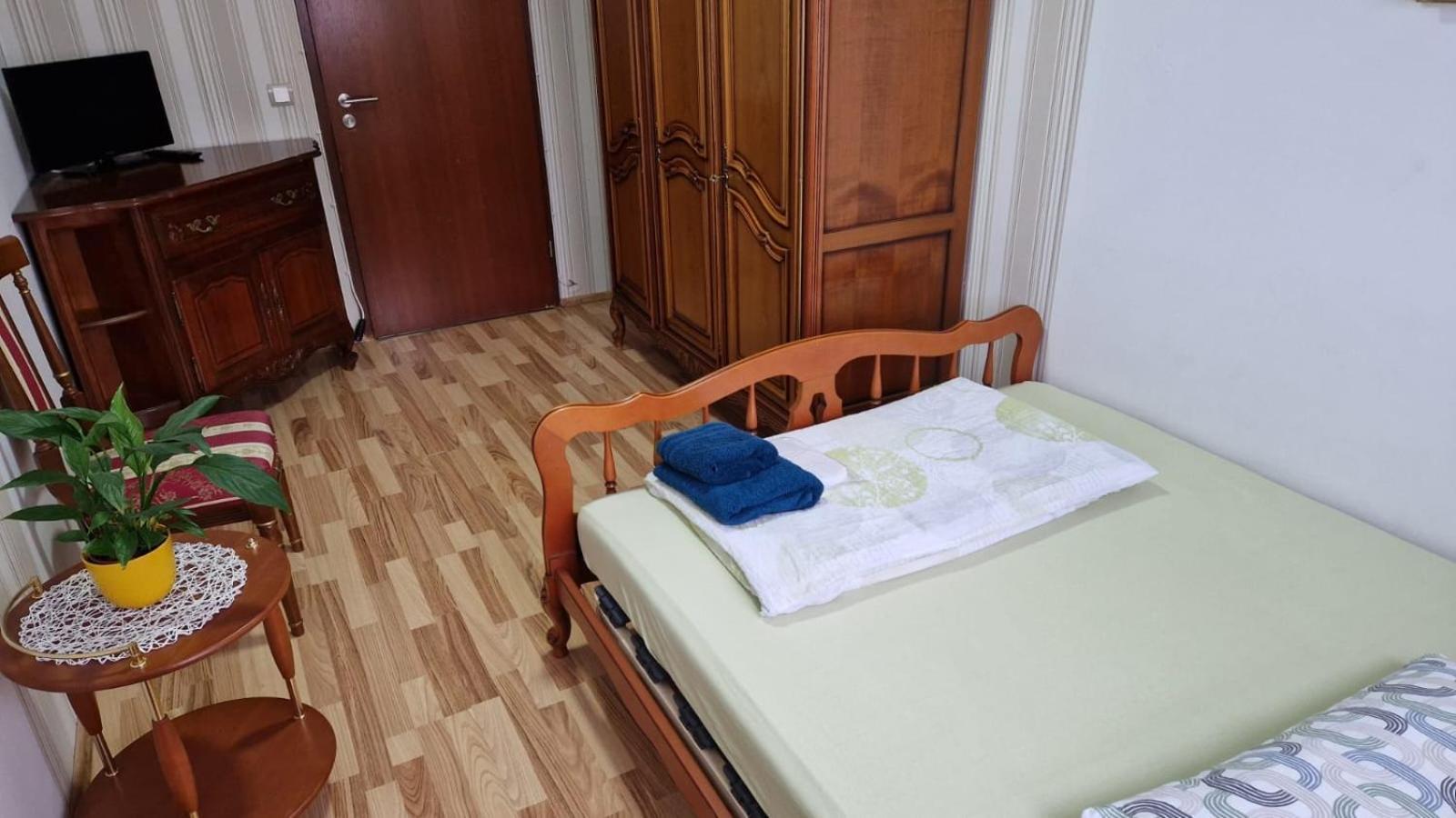 Ferienwohnung - Am Stadtgarten Саарлуис Экстерьер фото